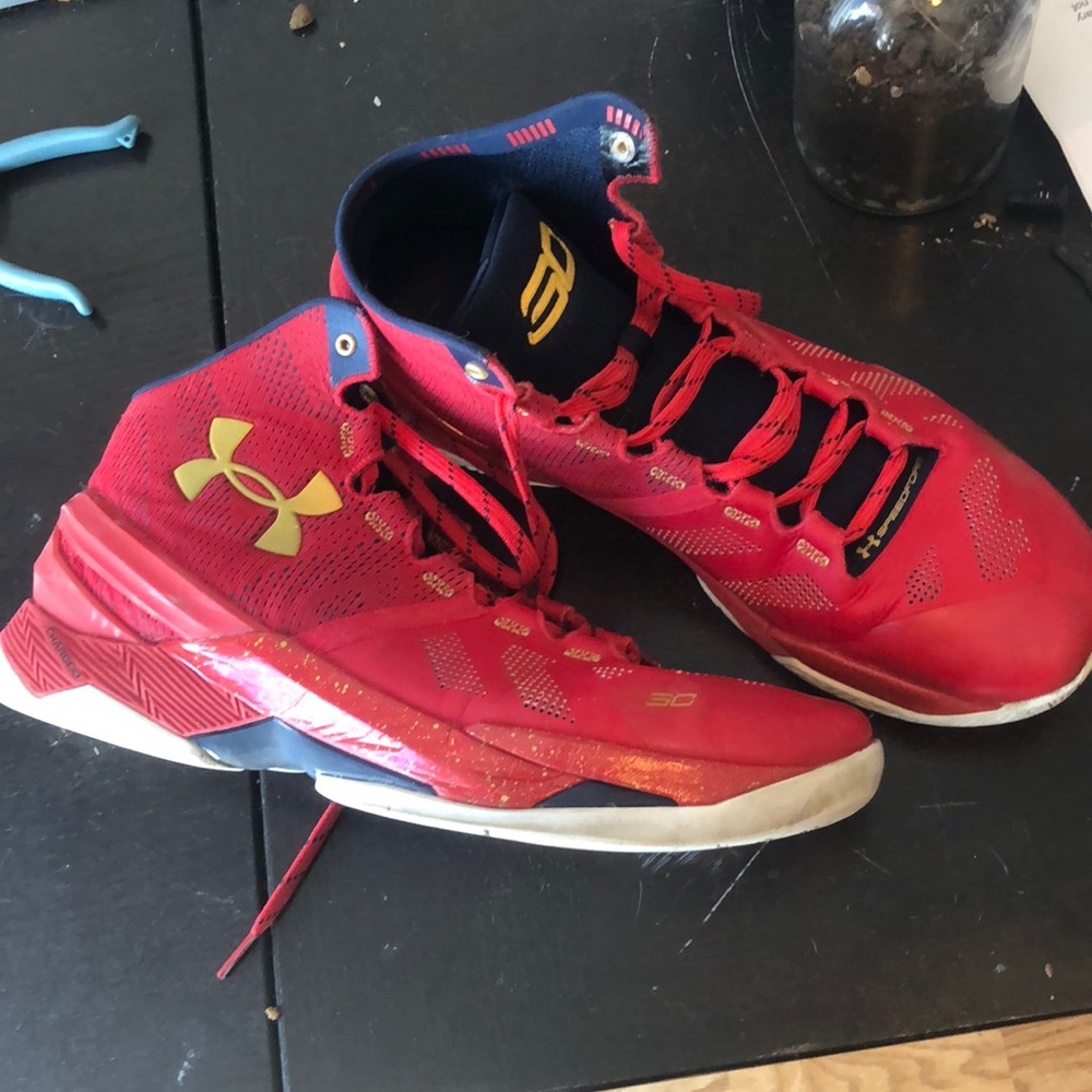 Currys